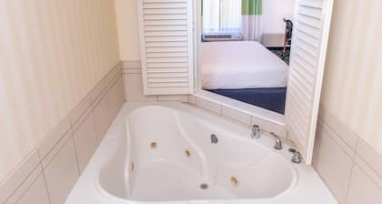 Fairfield Inn and Suites by Marriott Muskegon Norton Shores