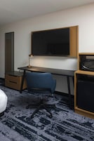 Desk, laptop workspace, iron/ironing board, free cots/infant beds