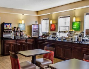 Bao gồm bữa sáng buffet hàng ngày 