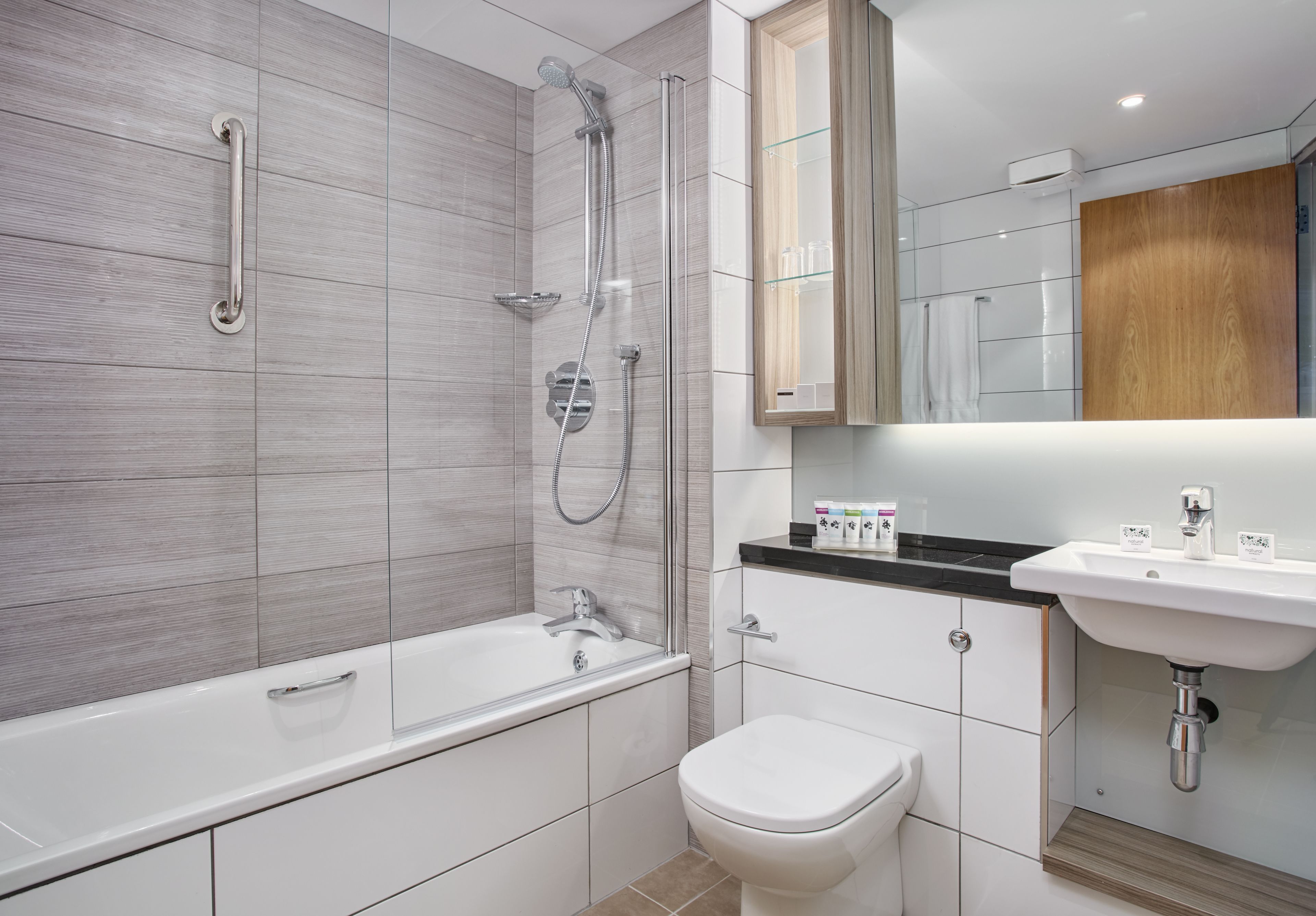 shower, free toiletries, hair dryer, towels