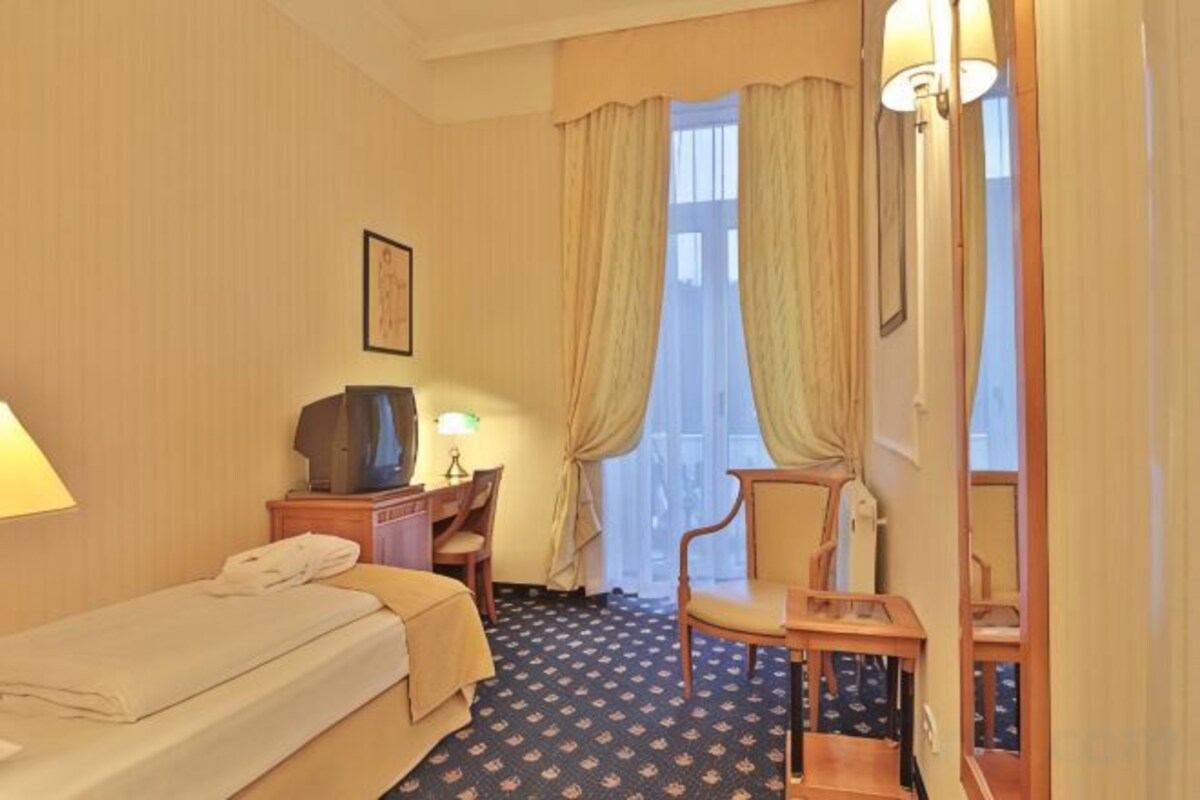 Single Room