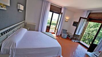 Superior-værelse | Skrivebord, gratis Wi-Fi, sengetøj