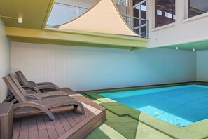 Outdoor pool - Stay at Alice Springs Hotel (Alice Springs)