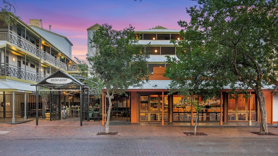 Stay at Alice Springs Hotel