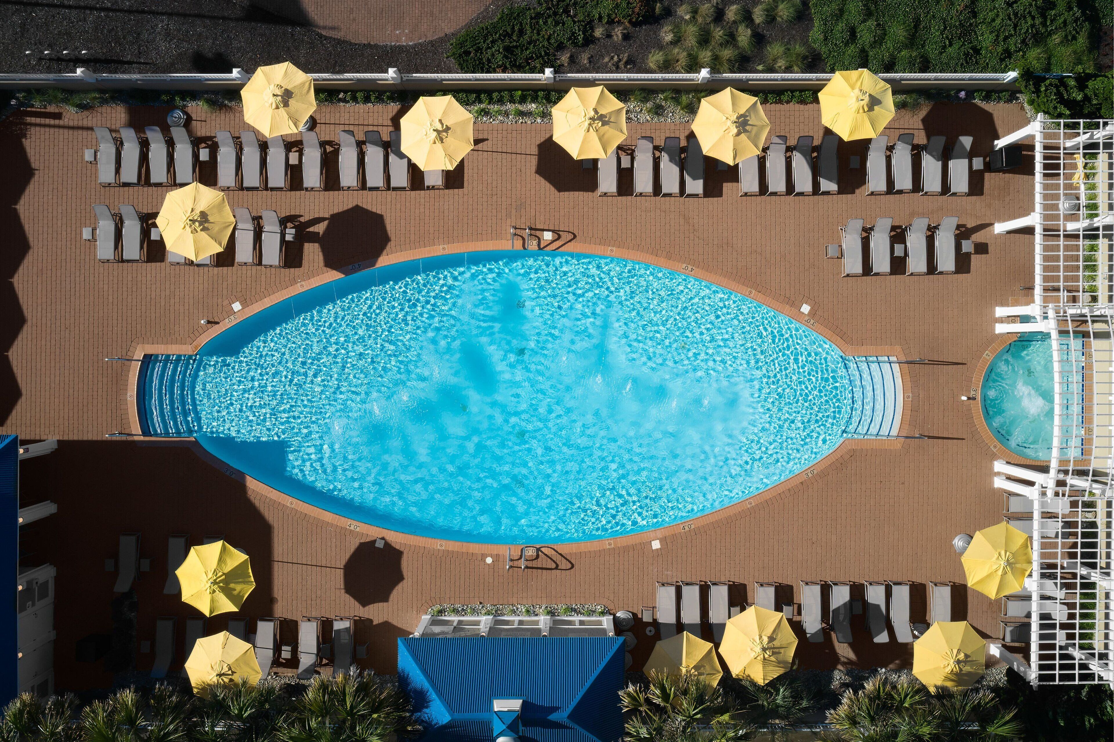indoor pool, seasonal outdoor pool