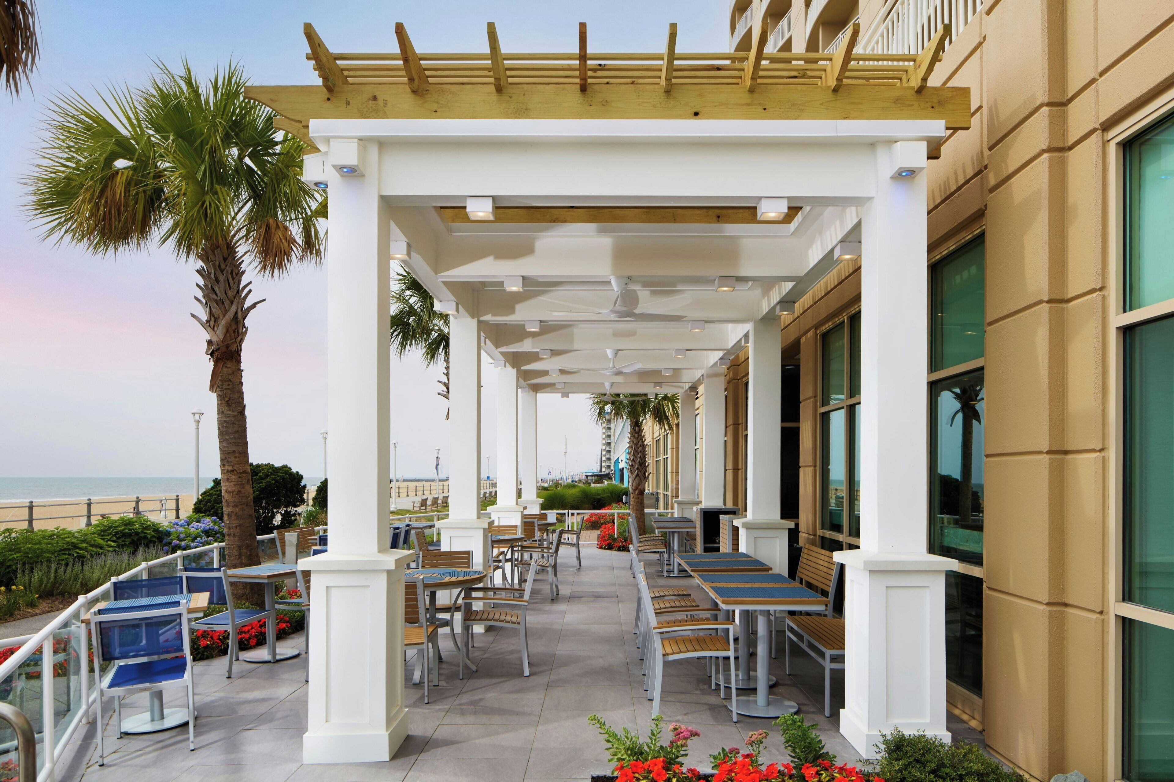 lunch and dinner served, pool views