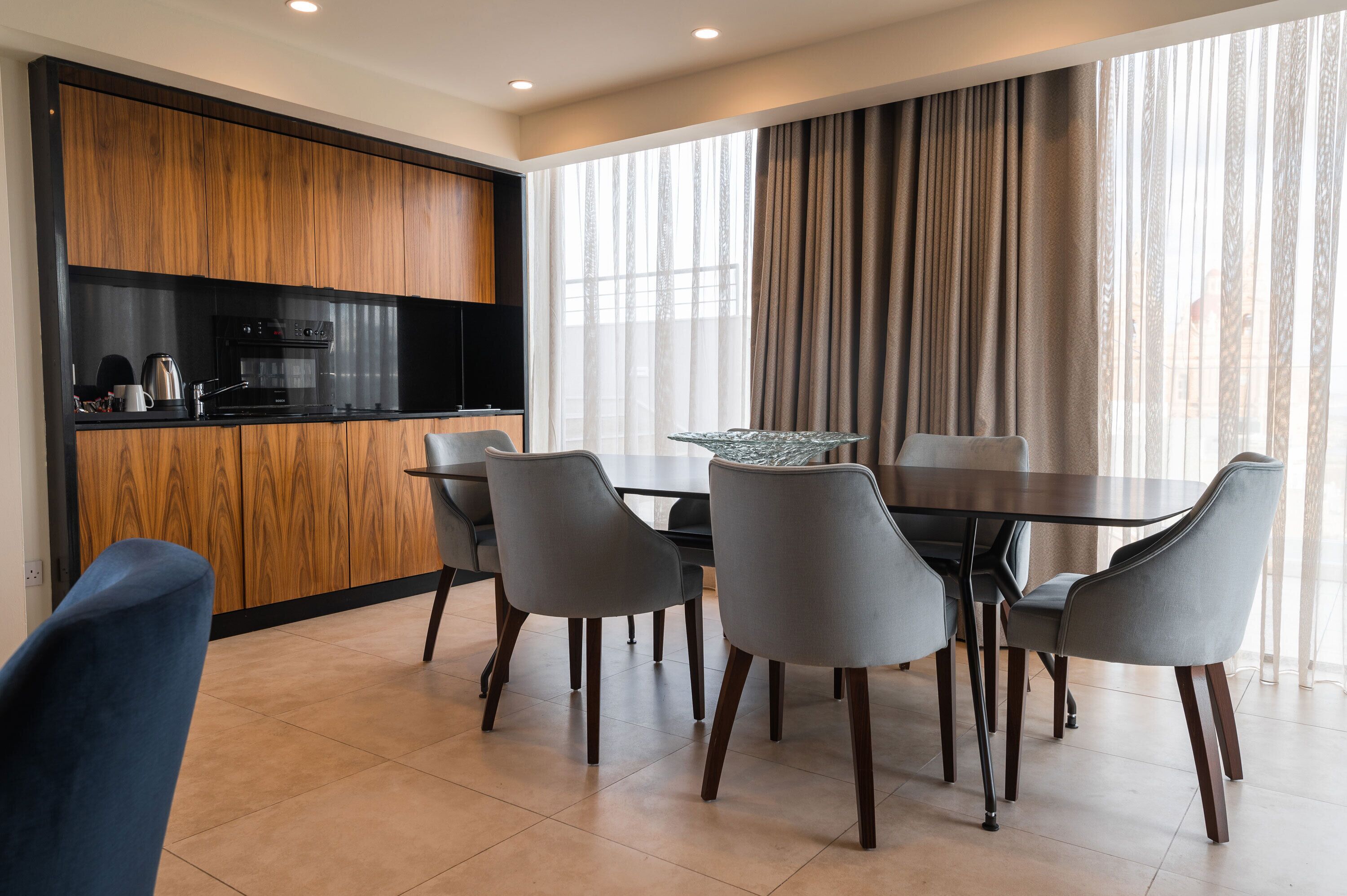 deluxe penthouse, private pool (free fully stocked minibar) | living area | 32-inch led tv with satellite channels, tv