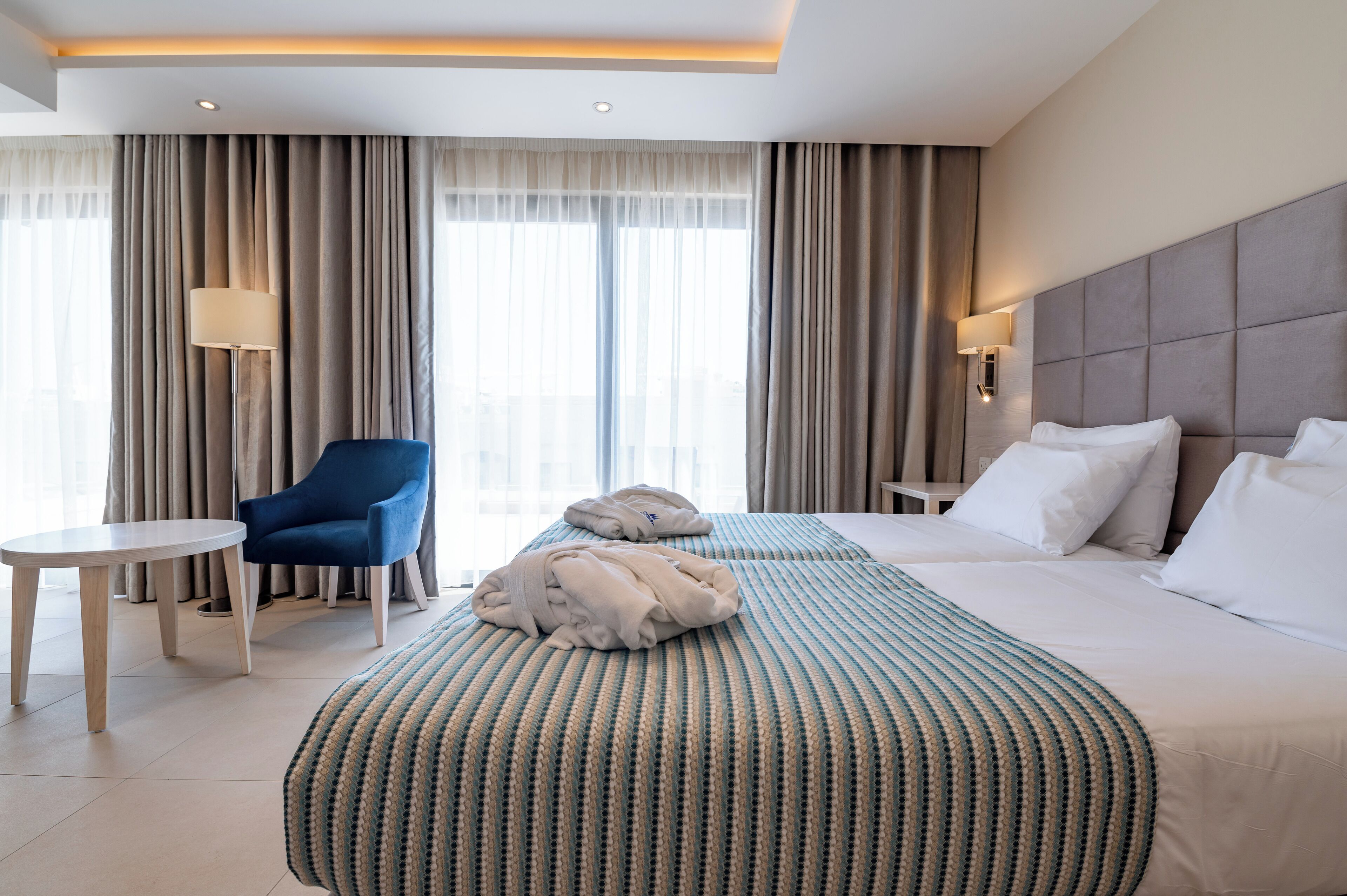 Deluxe Double or Twin Room, Balcony | Premium bedding, in-room safe, desk, laptop workspace