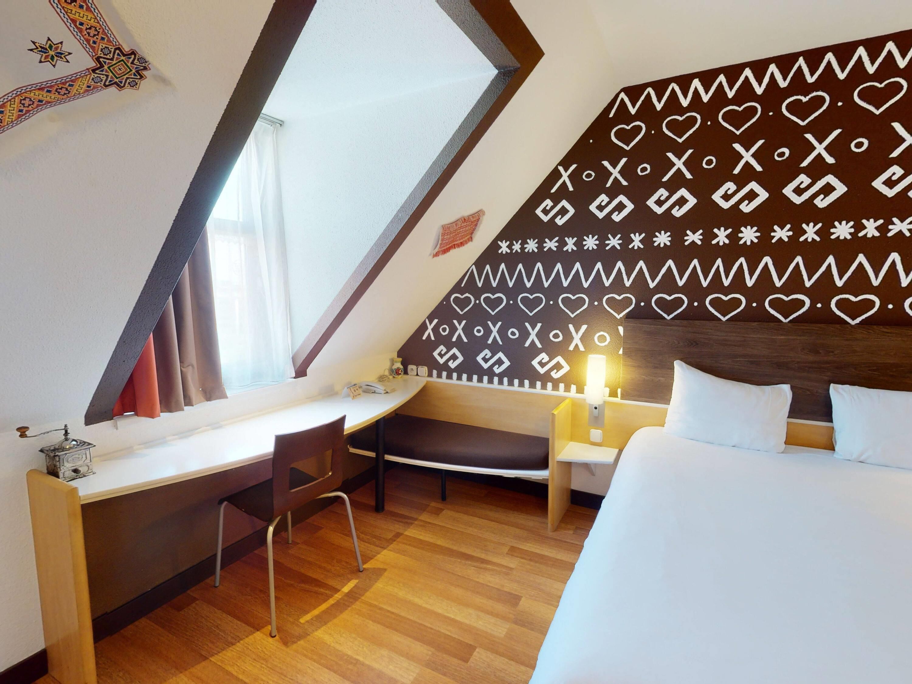 in-room safe, desk, soundproofing, iron/ironing board