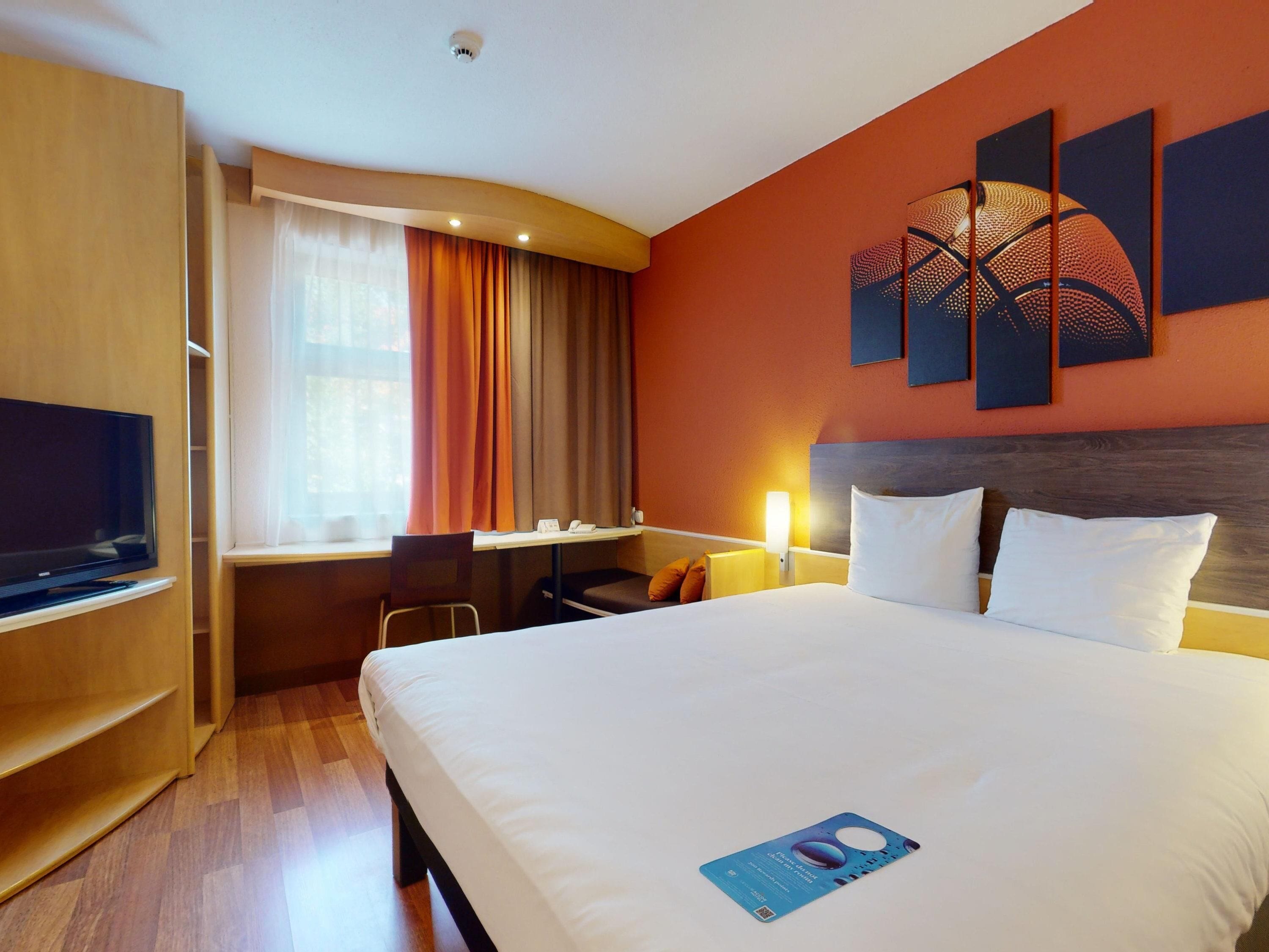 in-room safe, desk, soundproofing, iron/ironing board