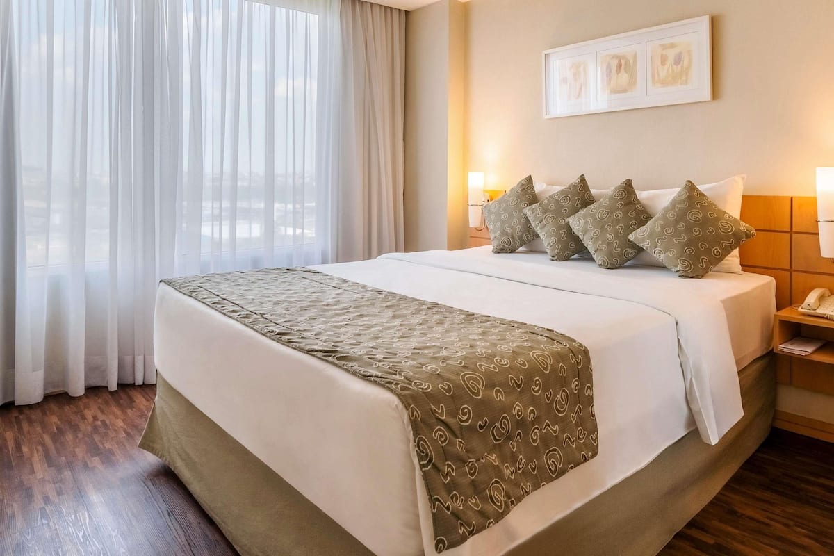 Standardrum - 1 dubbelsäng med bäddsoffa | Minibar, värdeförvaringsskåp på rummet och skrivbord