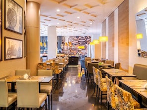 Daily continental breakfast for a fee - Mercure Guarulhos Aeroporto Hotel (Guarulhos)
