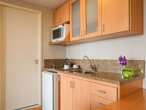 Minibar, in-room safe, desk, blackout curtains