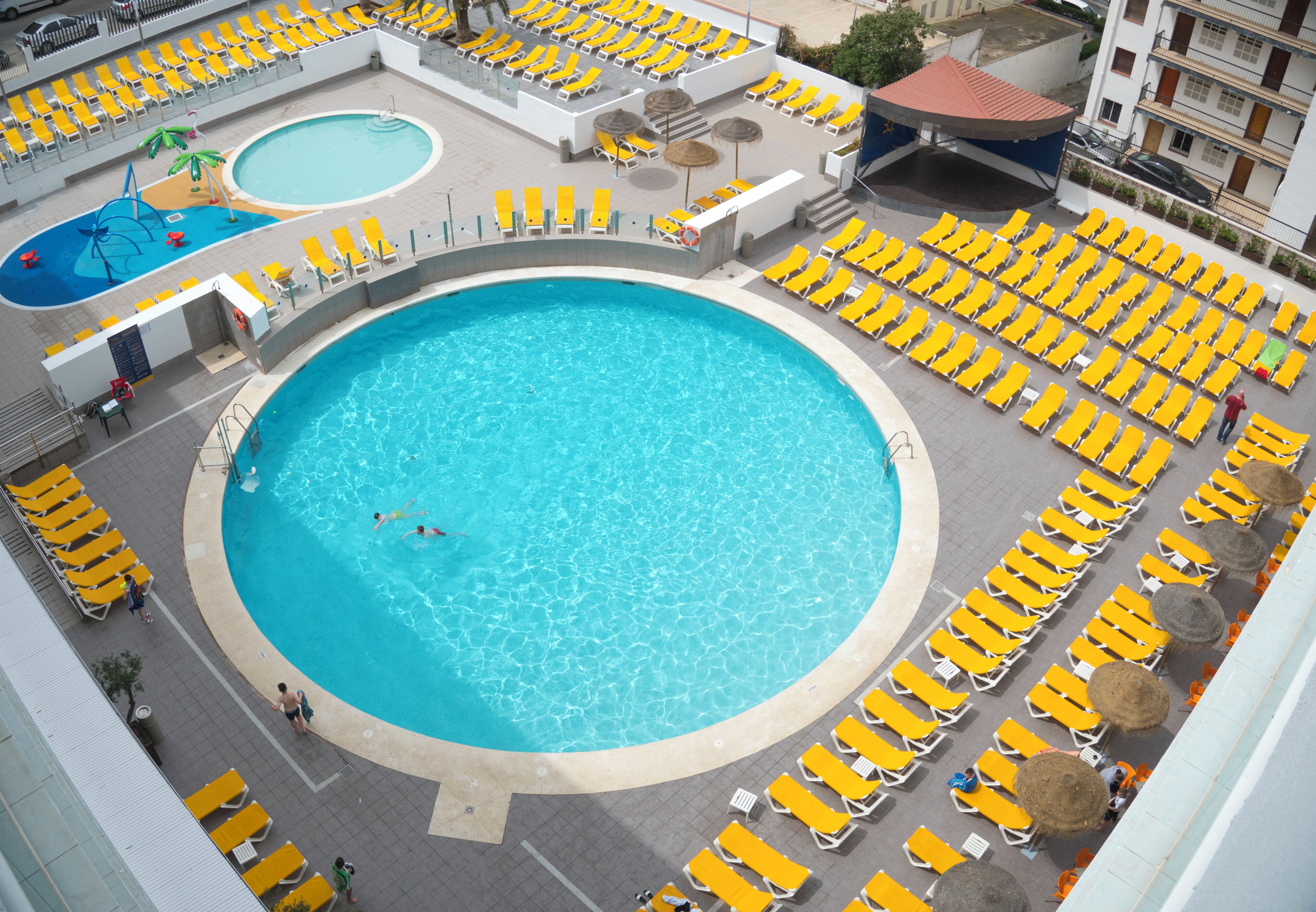 Indoor pool, outdoor pool