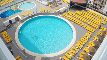 Indoor pool, outdoor pool