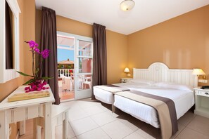 1 bedroom, in-room safe, iron/ironing board, bed sheets