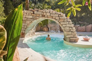 Hammam, soins corporels, enveloppements corporels, gommages corporels
