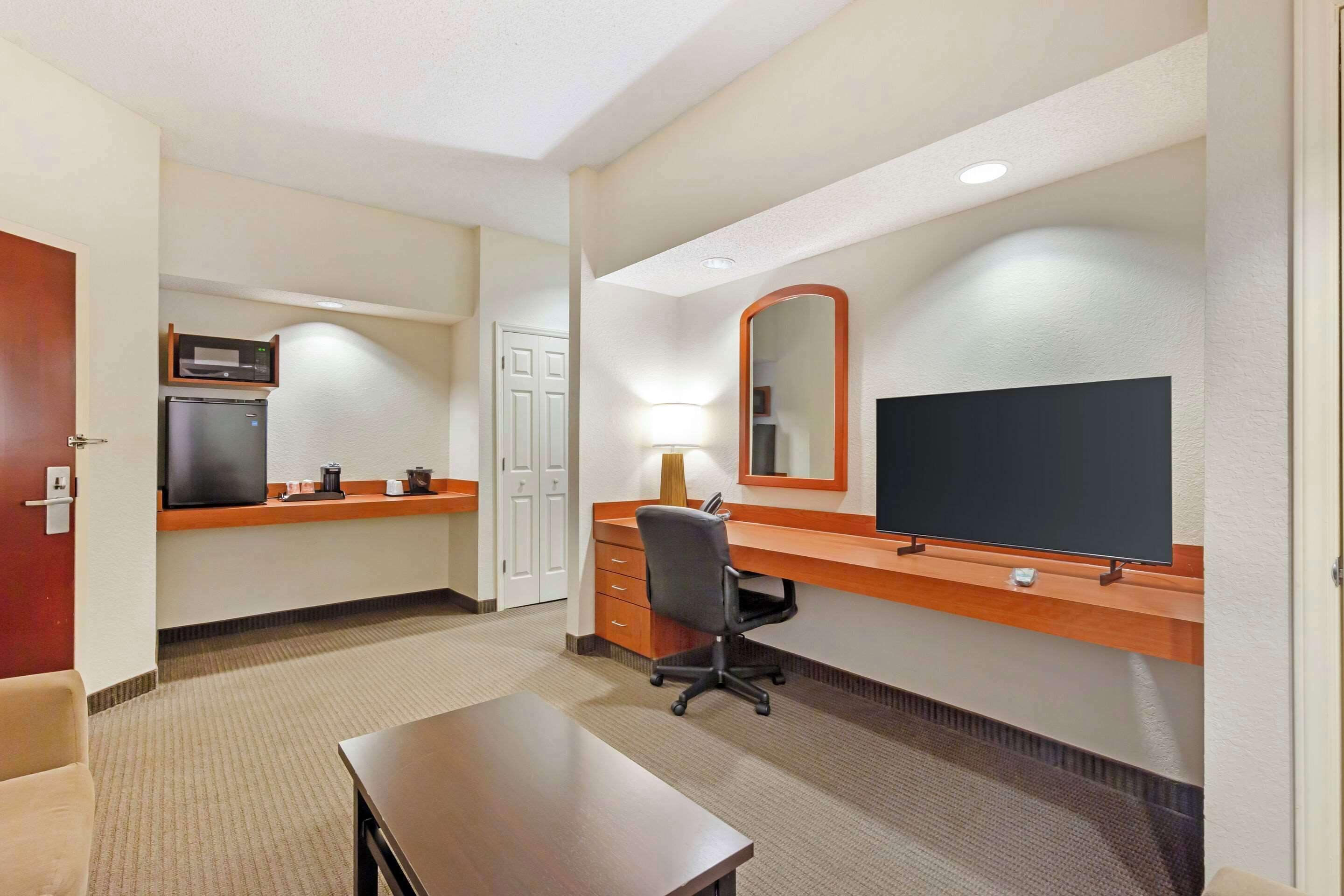 Suite, 2 Queen Beds, Accessible, Non Smoking | In-room safe, individually decorated, individually furnished, desk