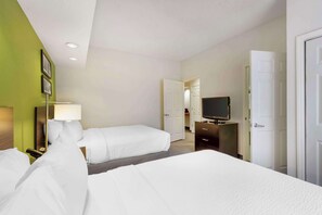 Suite, 2 Queen Beds, Accessible, Non Smoking