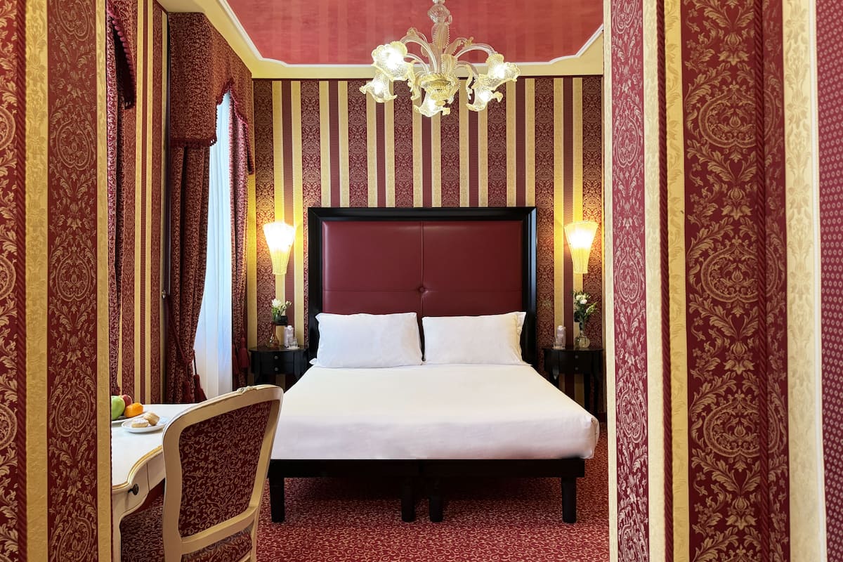 In-room safe, desk, soundproofing, rollaway beds
