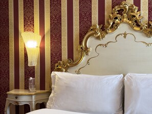 Double Room | In-room safe, desk, soundproofing, rollaway beds - Hotel Alcyone (Venice)