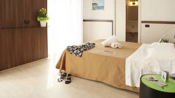 Double Room Single Use | Select Comfort beds, minibar, in-room safe, desk