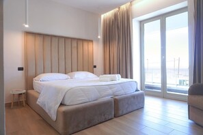 Superior Double or Twin Room | Down comforters, minibar, desk, laptop workspace