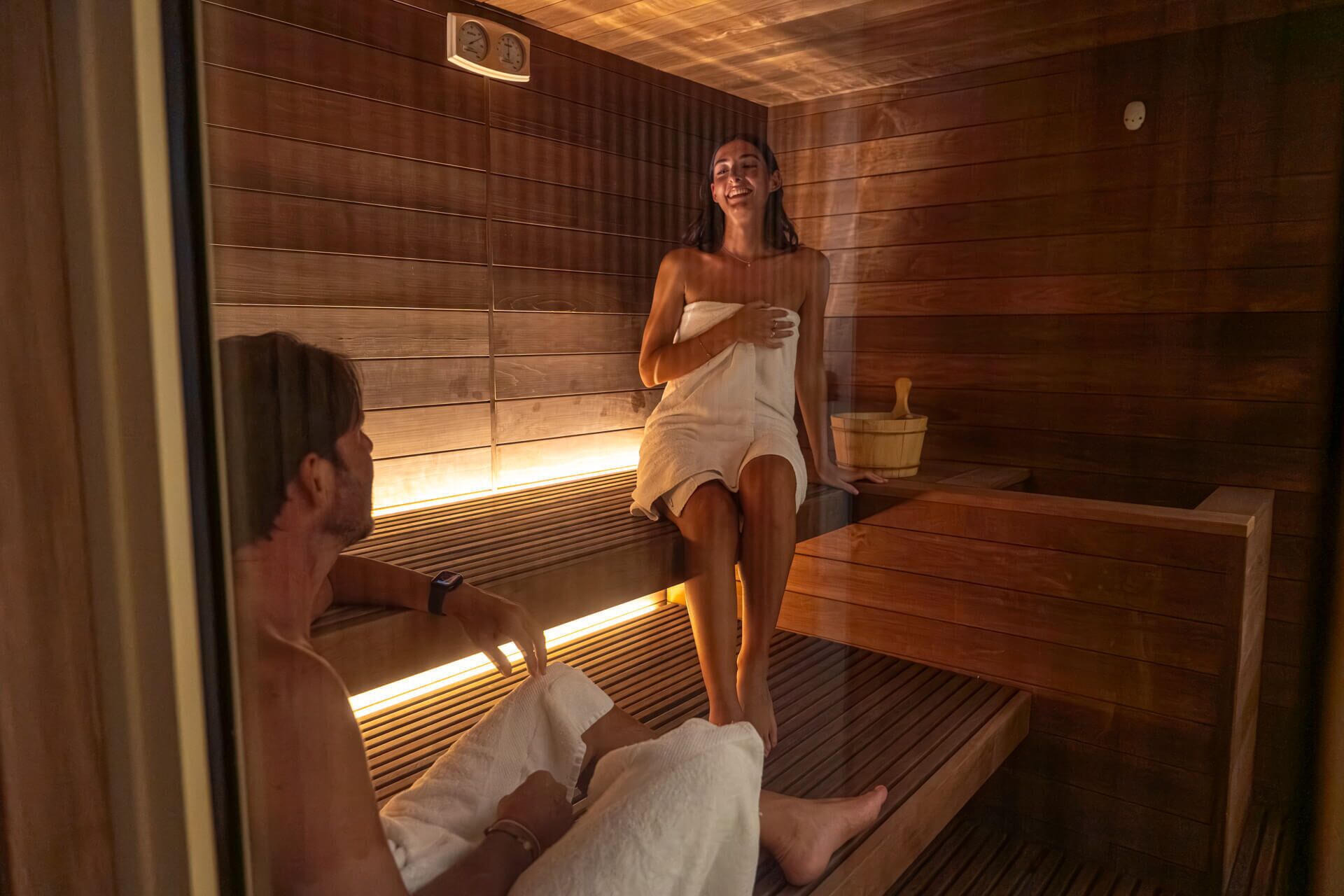 Couples treatment room(s), sauna, hot stone massages, Thai massages