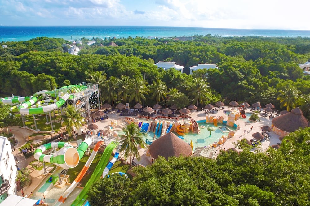 Sandos Caracol Nature Resort & Water Park All Inclusive