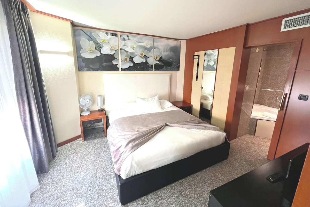 APPARTEMENT 2 CHAMBRES 6 PERSONNES | Hochwertige Bettwaren, Select-Comfort-Betten, Zimmersafe
