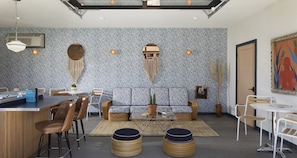 Bar (on property) - The Sandman Santa Rosa Sonoma, an Ascend Collection Hotel (Santa Rosa)