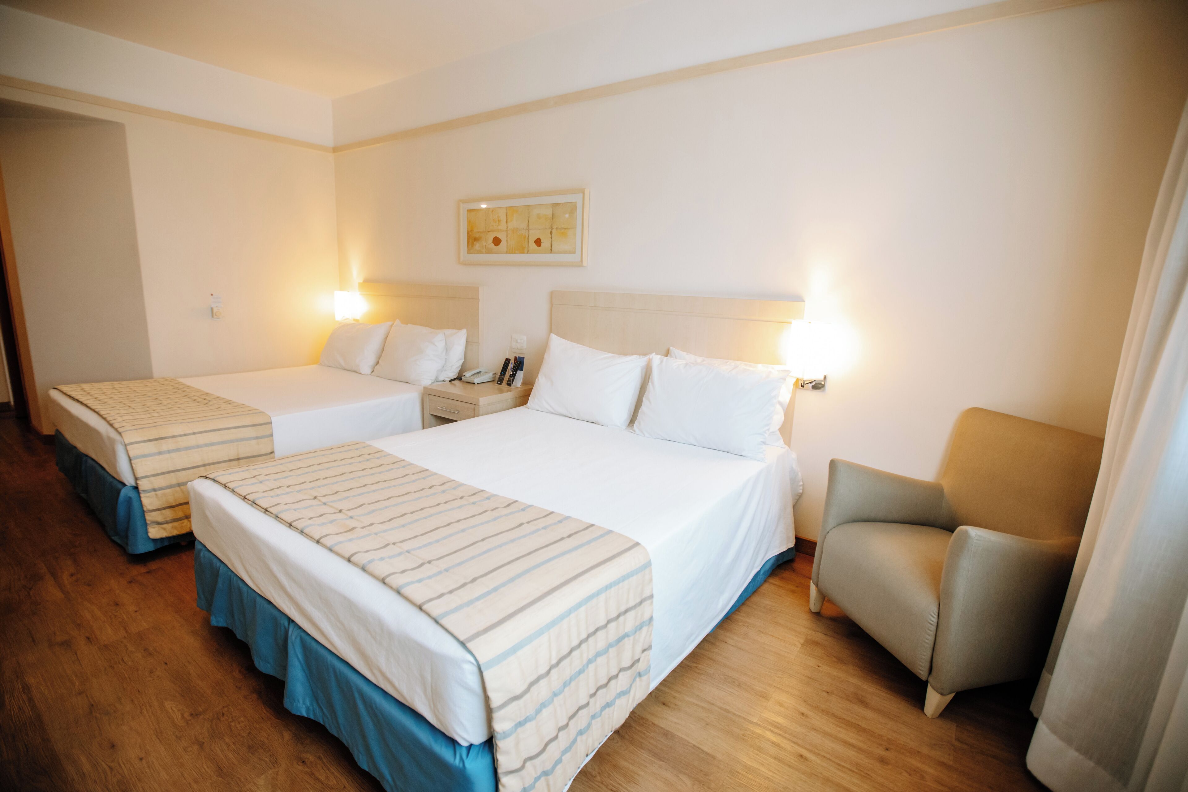 Photo - Comfort Suites Londrina