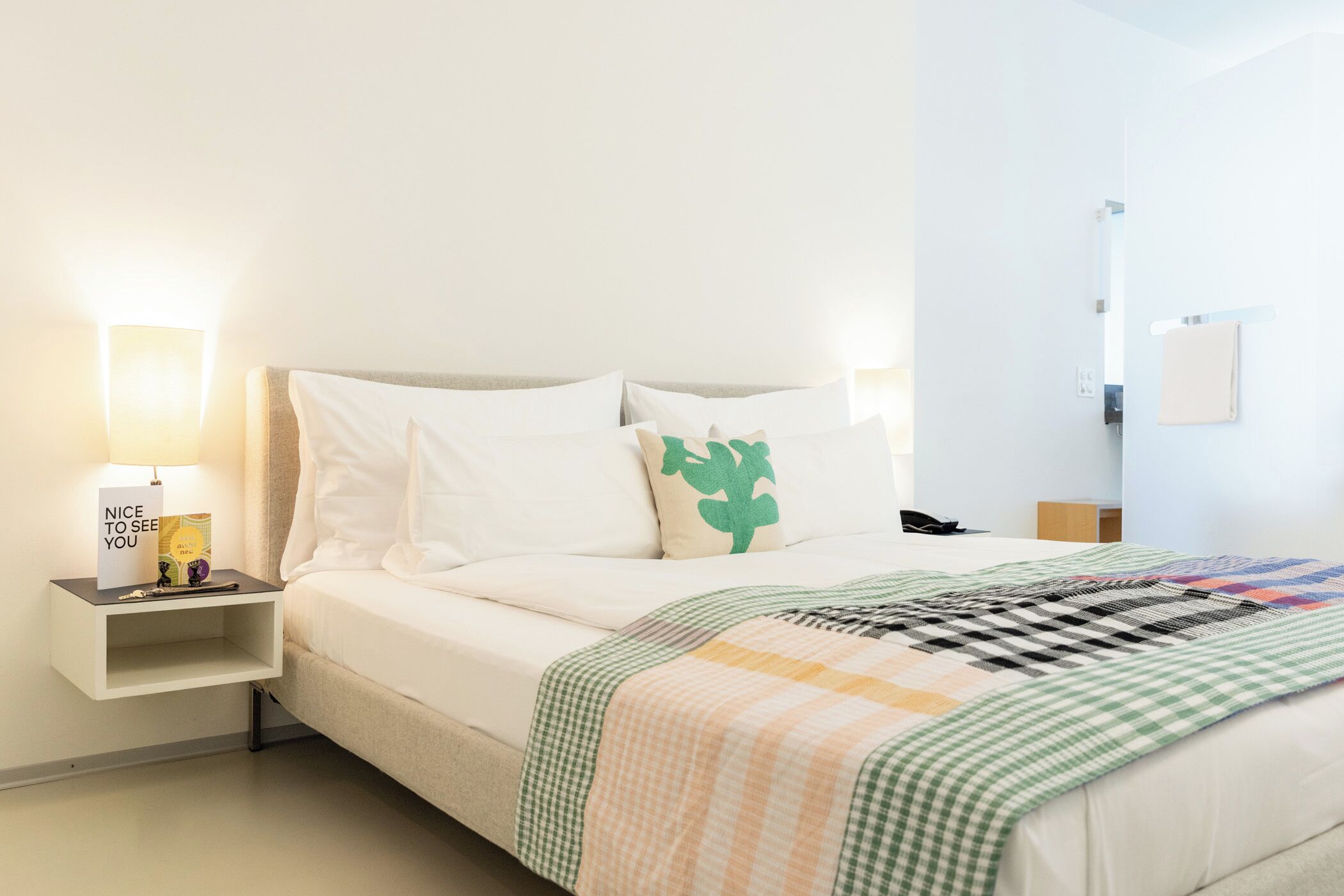 design double room | hypo-allergenic bedding, free minibar, in-room safe, desk