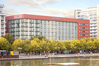 Crowne Plaza London - Docklands by IHG