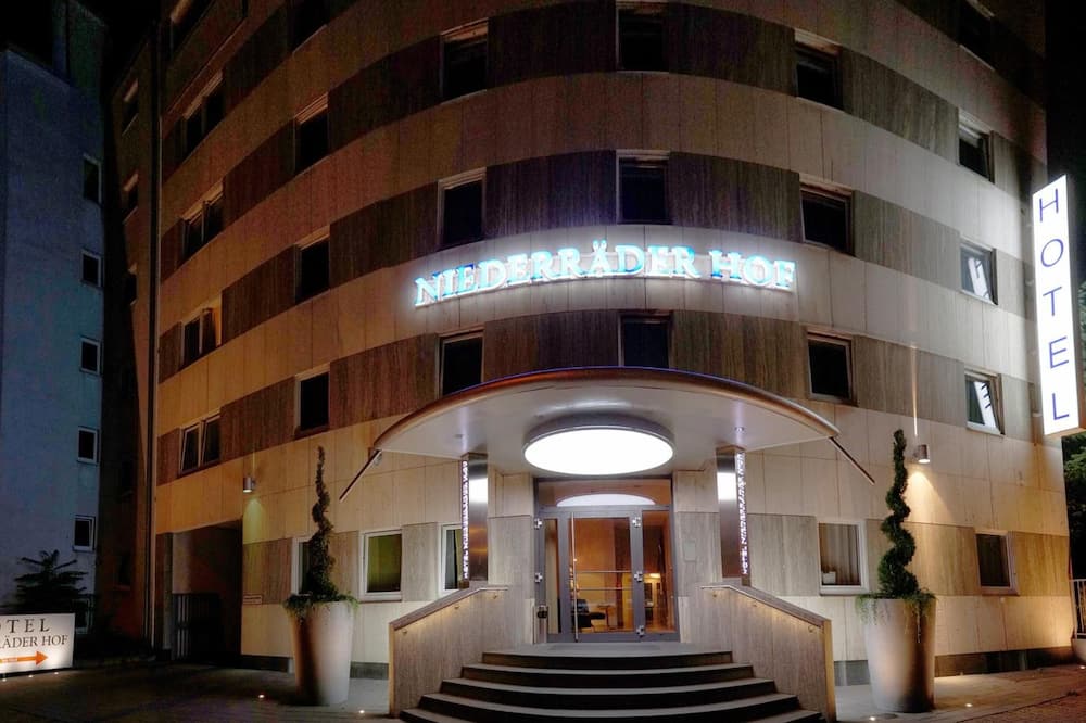 Hotel Niederraeder Hof