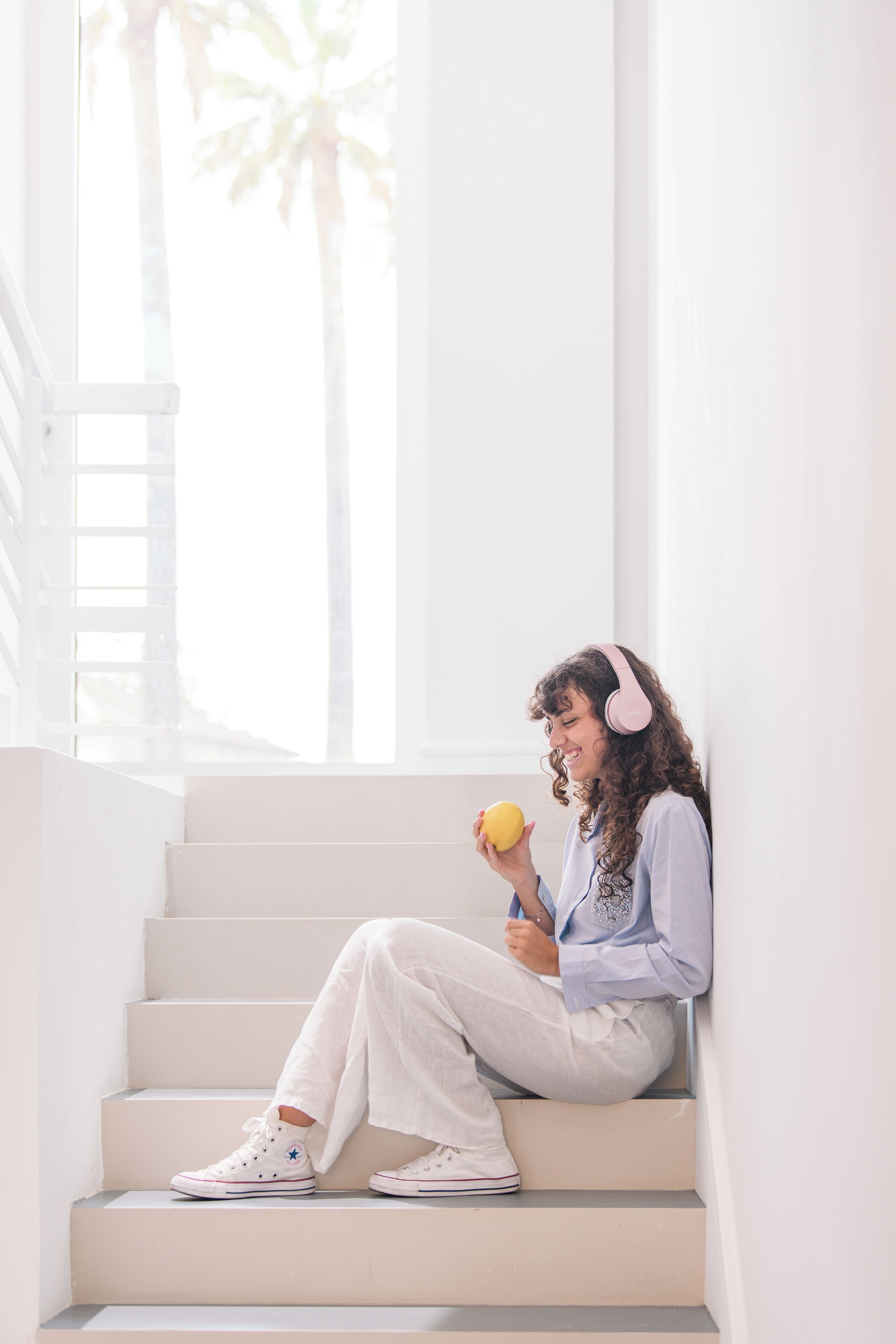 Handrails in stairways