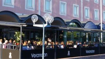 Dinner served, international cuisine