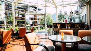 Bar (in der Unterkunft)