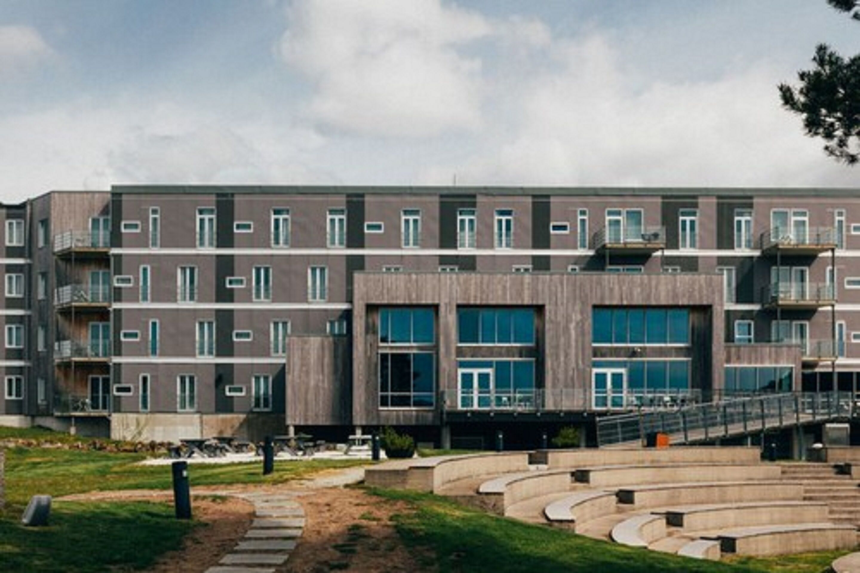 outdoor banquet area