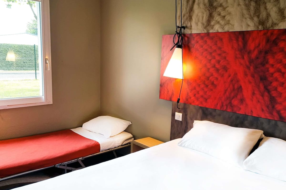 Kamar Standar, Beberapa Tempat Tidur | Seprai premium, meja kerja, kedap suara, dan setrika/meja setrika