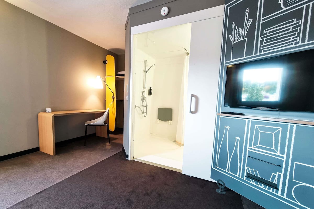 premium bedding, desk, soundproofing, iron/ironing board