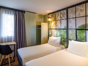Kamar Twin Standar, 2 Tempat Tidur Twin