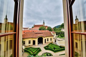 Suíte superluxo, vista para o jardim | Vista do quarto