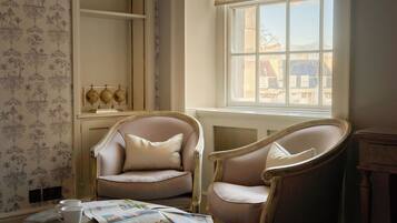 Superior Double Room | Living area | Plasma TV