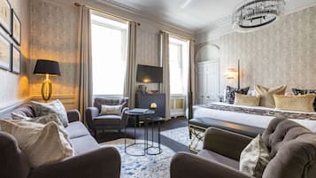Phòng Suite, 1 giường đôi (Four Poster) | Bộ trải giường bằng vải cotton Ai Cập, bộ đồ giường kháng dị ứng