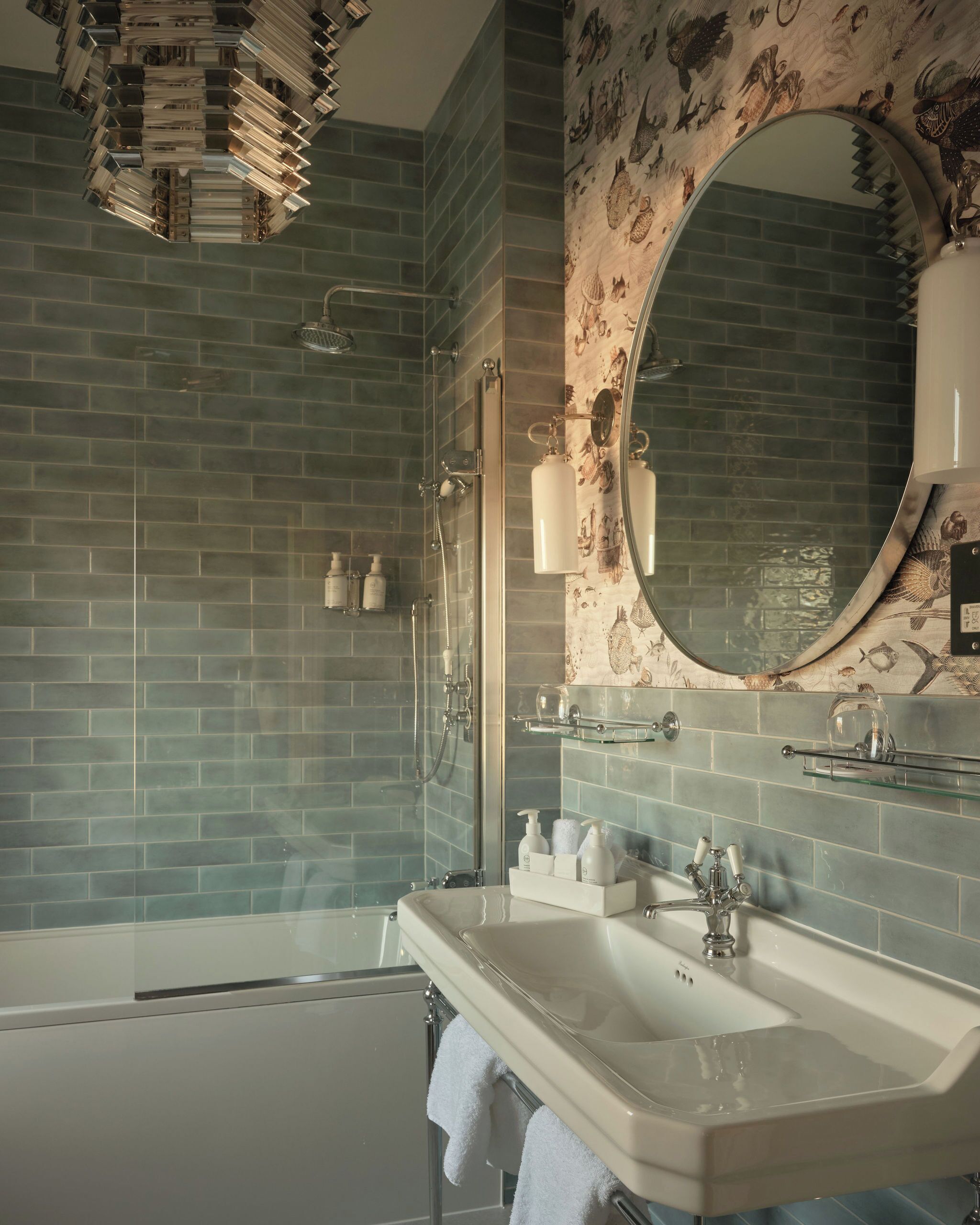 deluxe double room, 1 double bed | bathroom | designer toiletries, hair dryer, bathrobes, towels