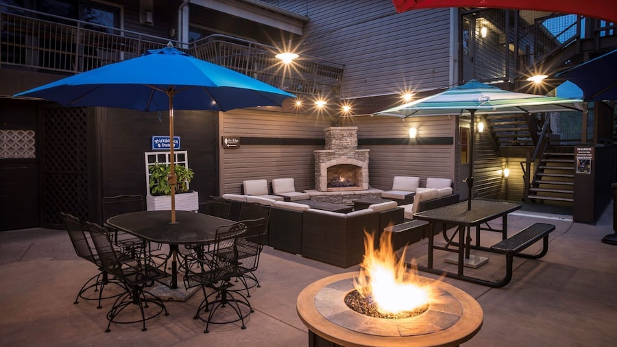 The Timberline Condominiums