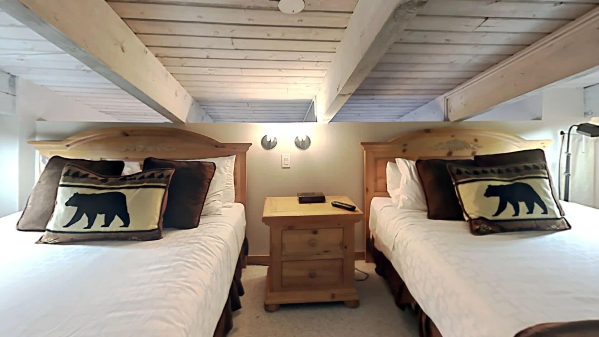 deluxe one bedroom plus loft ~ d3b | 1 bedroom, in-room safe, individually decorated, individually furnished