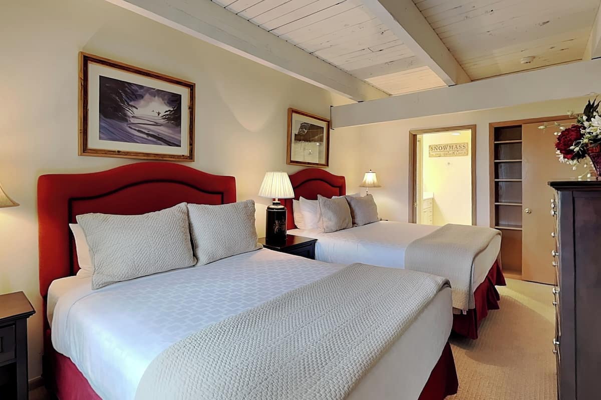 Deluxe Two Bedroom ~ B2D | In-room safe, individually decorated, individually furnished, free WiFi