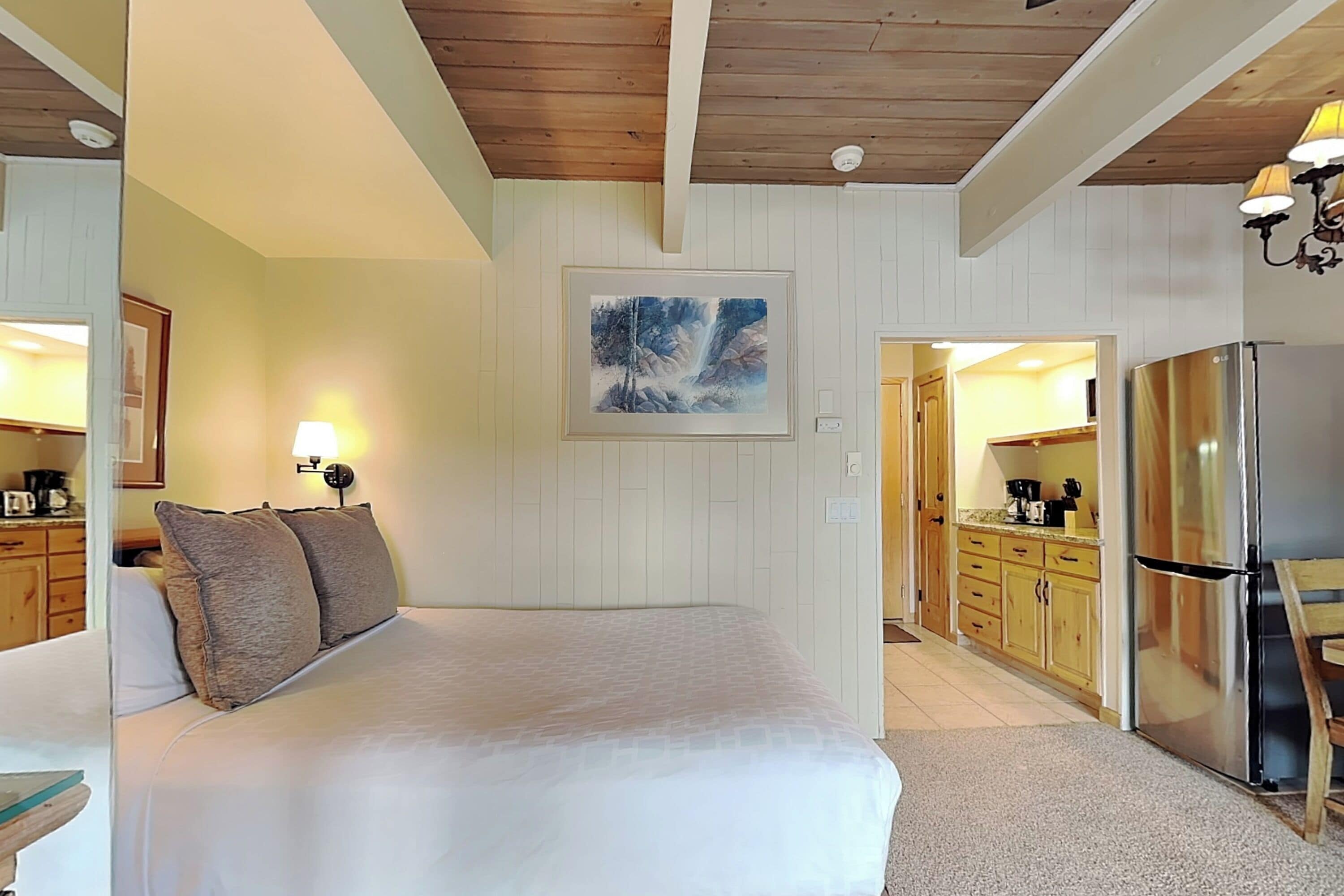 Estudio Deluxe | Caja fuerte, decoración individual, mobiliario individual y wifi gratis